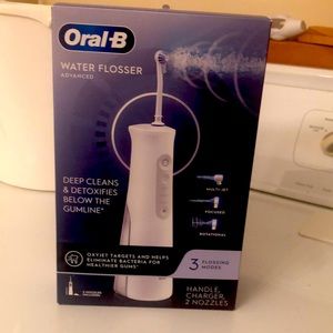 Never opened new Oral-B Water Flosser Advanced.